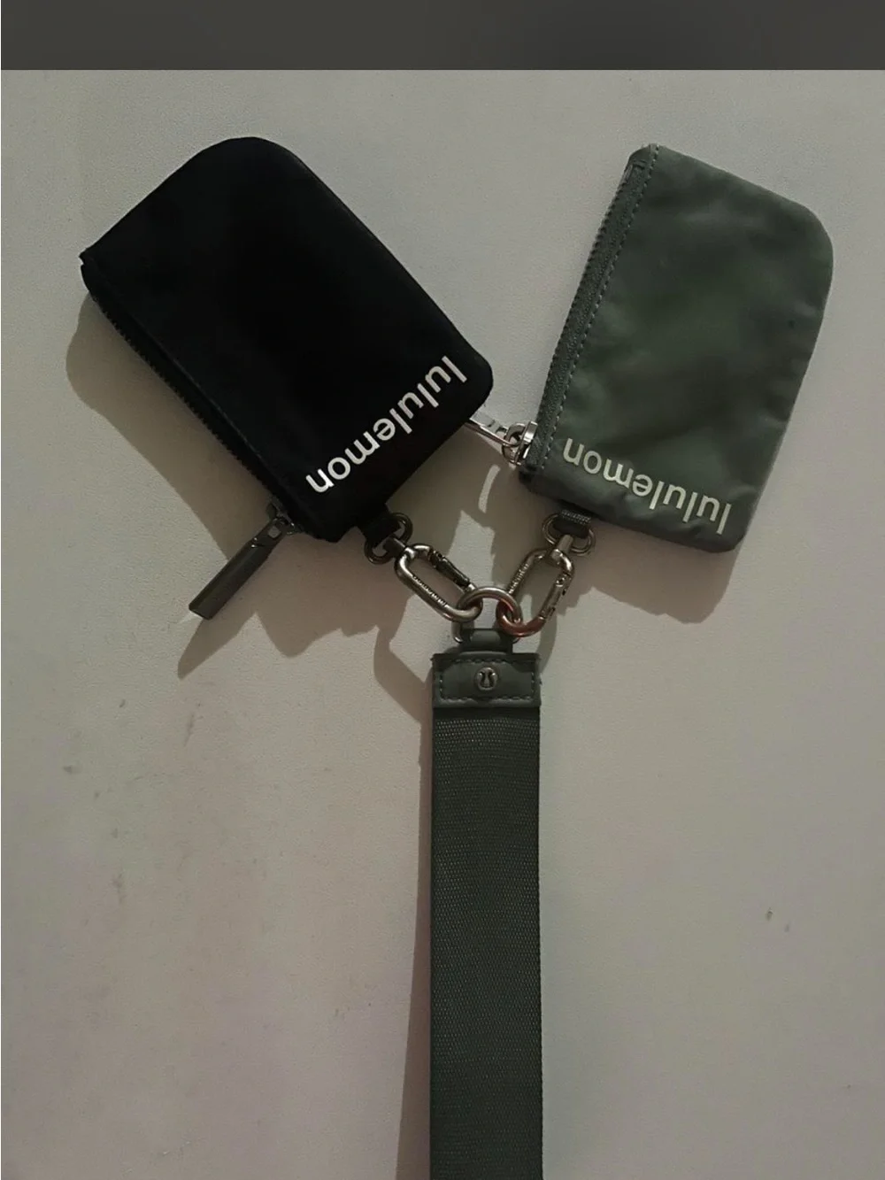 lululemon athletica Dual Pouch Key & Card Holder in Black and Olive